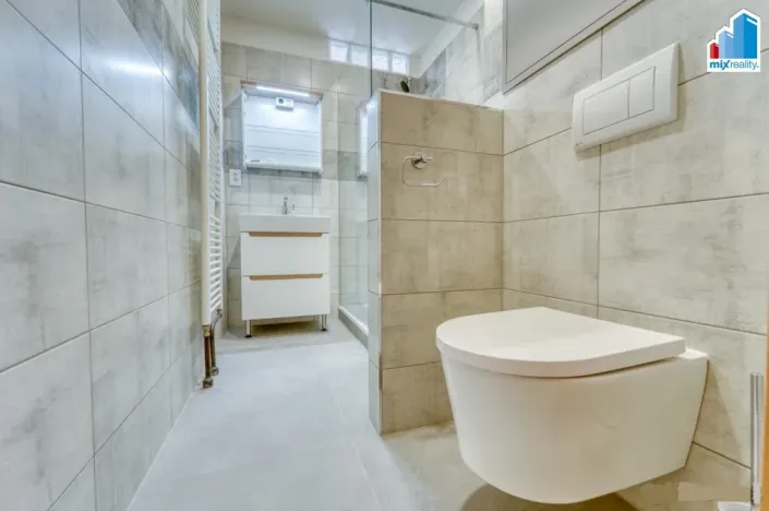 Pronájem bytu 1+1, Klatovy - Klatovy II, Pod Nemocnicí, 40 m2