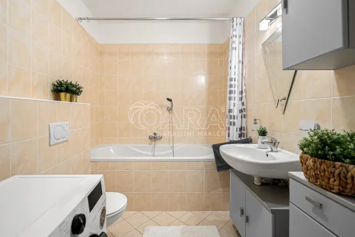 Prodej bytu 1+kk, Praha - Stodůlky, Symfonická, 48 m2