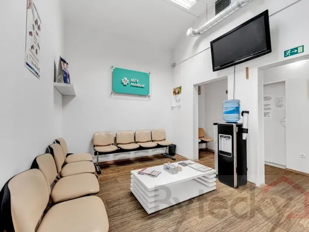 Pronájem ordinace, Praha - Smíchov, Stroupežnického, 85 m2