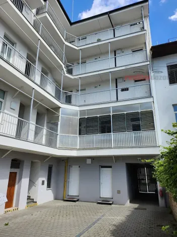 Pronájem bytu 2+kk, Brno, Husovická, 50 m2