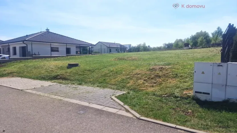 Prodej pozemku pro bydlení, Židněves, 684 m2