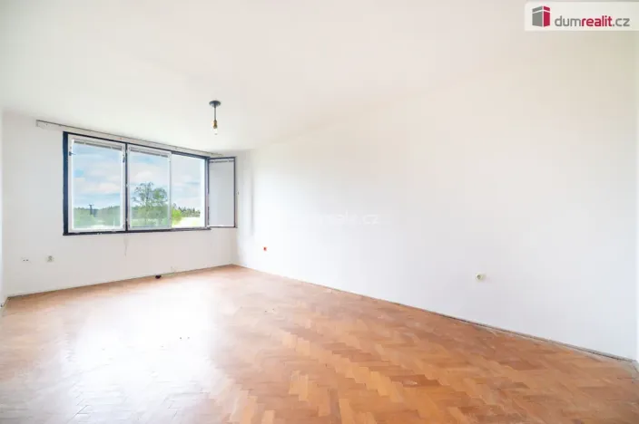 Prodej bytu 2+1, České Velenice, Revoluční, 48 m2