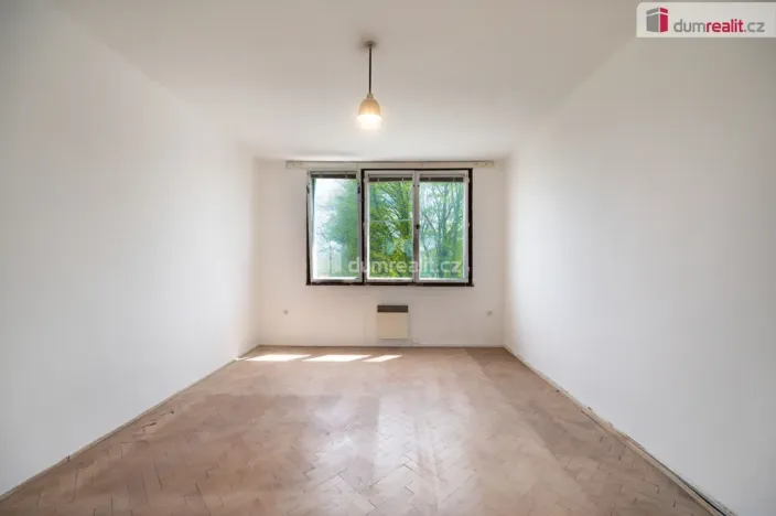 Prodej bytu 2+1, České Velenice, Revoluční, 48 m2