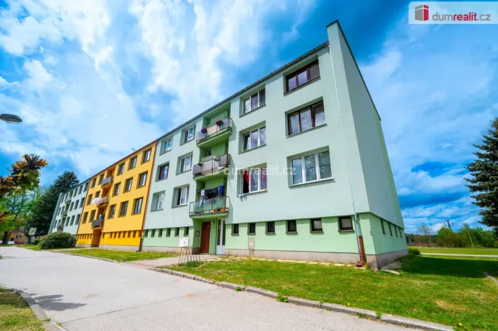 Prodej bytu 2+1, České Velenice, Revoluční, 48 m2