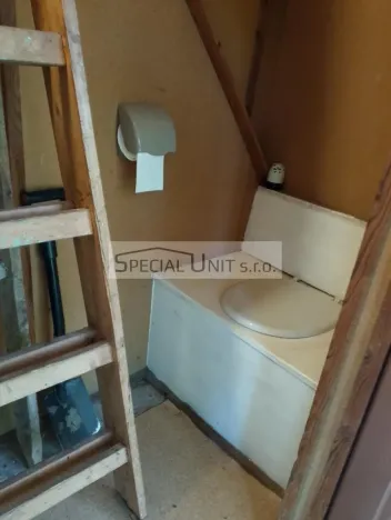 Prodej chaty, Jesenice, U Velkého rybníka, 47 m2