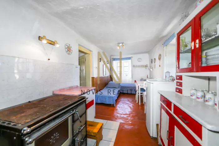 Prodej rodinného domu, Poleň - Zdeslav, 120 m2