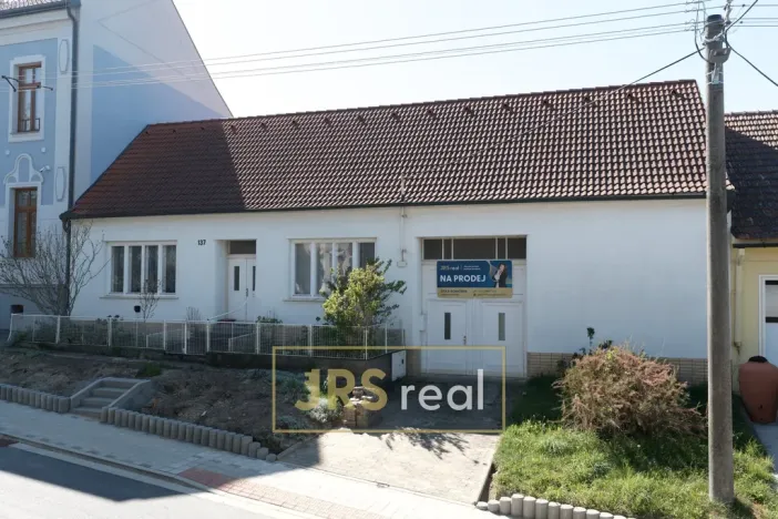 Prodej rodinného domu, Kobylí, 227 m2