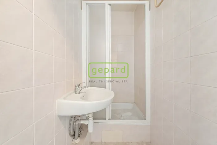 Prodej bytu 1+kk, Praha, Vavřenova, 23 m2