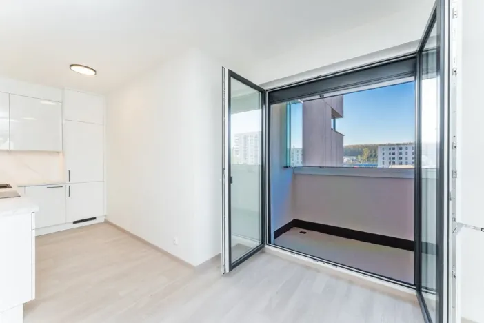 Pronájem bytu 1+kk, Praha - Vysočany, Poděbradská, 39 m2