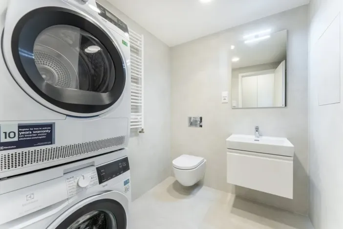 Pronájem bytu 1+kk, Praha - Vysočany, Poděbradská, 39 m2
