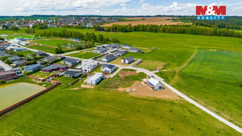 Prodej pozemku pro bydlení, Lišov, 820 m2