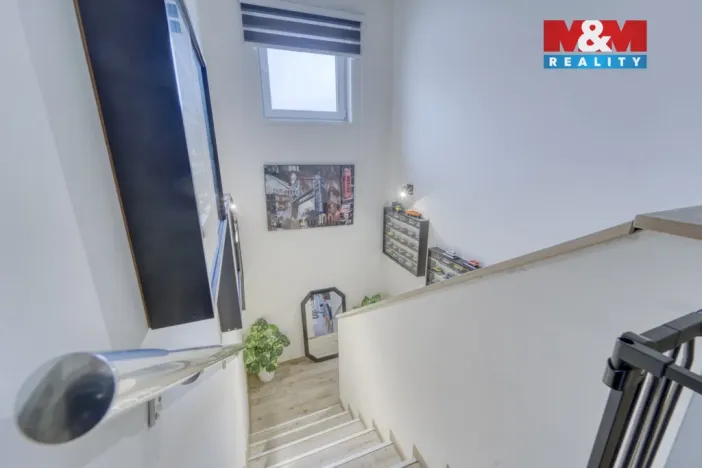 Prodej rodinného domu, Králův Dvůr - Křižatky, Na Vinohradech, 94 m2