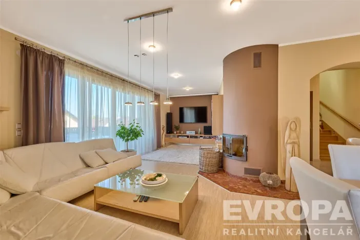 Prodej rodinného domu, Hradec Králové - Svobodné Dvory, Cihlářská, 229 m2