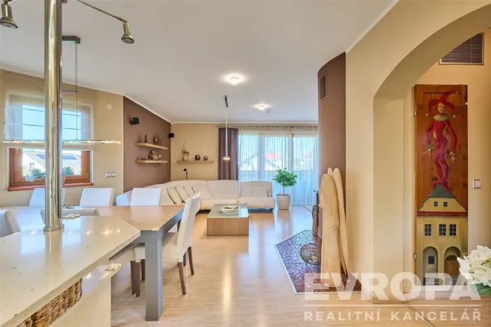 Prodej rodinného domu, Hradec Králové - Svobodné Dvory, Cihlářská, 229 m2
