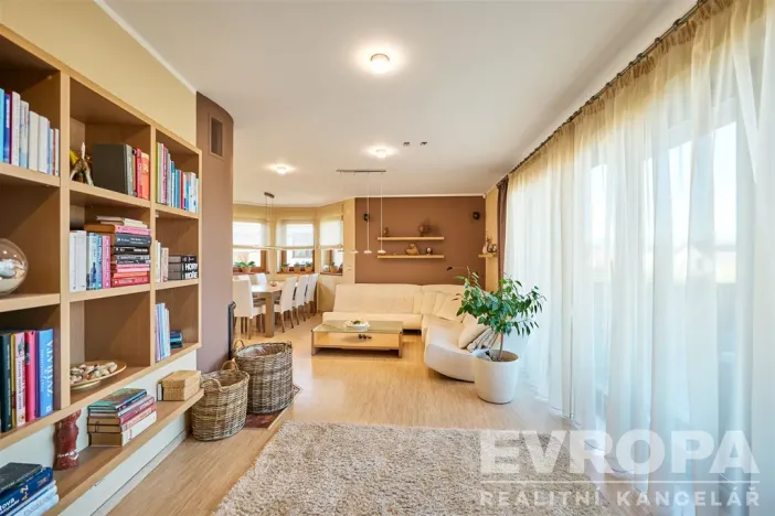 Prodej rodinného domu, Hradec Králové - Svobodné Dvory, Cihlářská, 229 m2