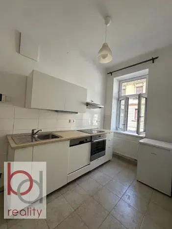 Pronájem bytu 1+1, České Budějovice, Matice školské, 40 m2