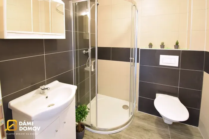Pronájem bytu 1+kk, Zlín - Malenovice, Tečovská, 26 m2