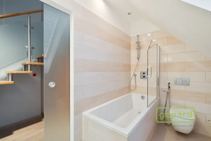 Pronájem bytu 2+kk, Praha - Vinohrady, Perucká, 79 m2