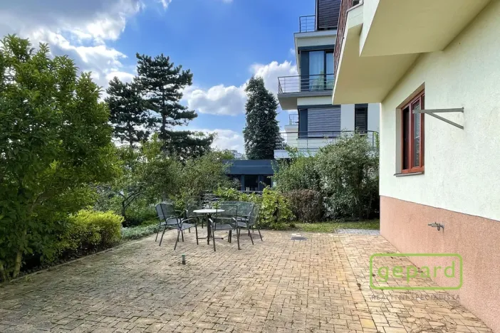 Pronájem bytu 2+kk, Praha - Vinohrady, Perucká, 71 m2