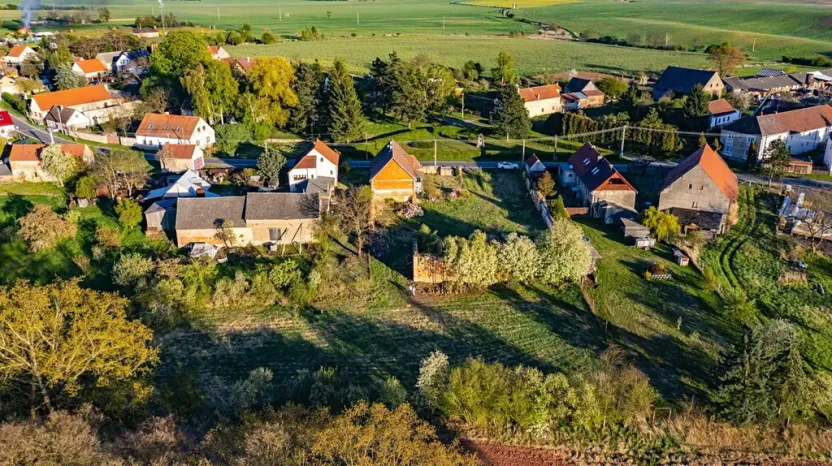 Prodej pozemku pro bydlení, Svojetín, 3831 m2