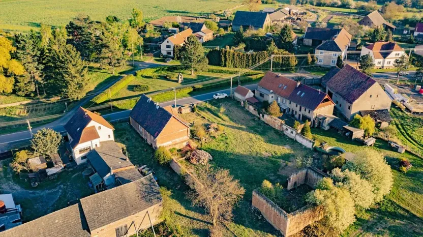 Prodej pozemku pro bydlení, Svojetín, 3831 m2