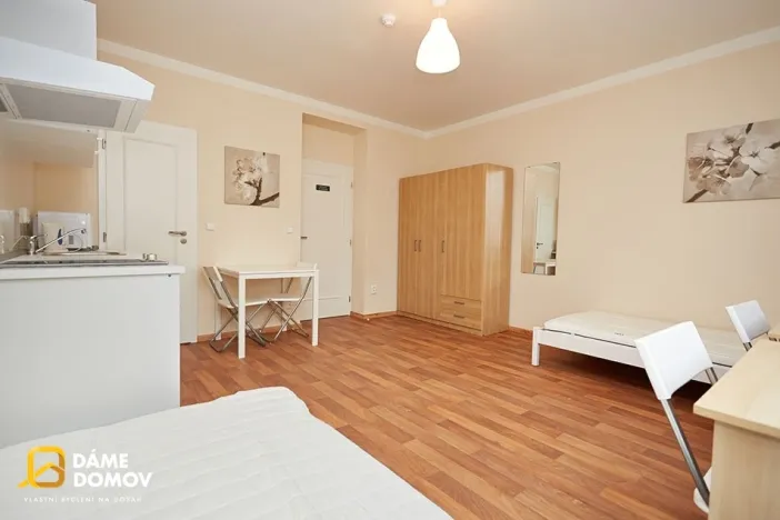 Pronájem bytu 1+kk, Zlín - Prštné, L. Váchy, 24 m2