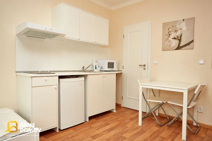 Pronájem bytu 1+kk, Zlín - Prštné, L. Váchy, 24 m2