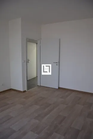 Pronájem bytu 2+kk, Charváty, 41 m2