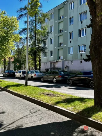 Pronájem bytu 2+1, Louny, Tomanova, 56 m2