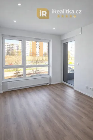 Pronájem bytu 2+kk, Praha - Černý Most, Arnošta Valenty, 38 m2