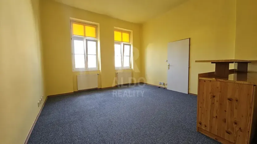 Pronájem bytu 2+kk, České Budějovice, Lipenská, 74 m2