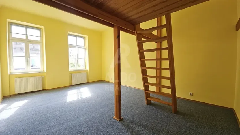 Pronájem bytu 2+kk, České Budějovice, Lipenská, 74 m2