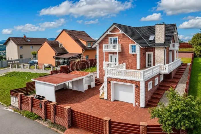 Prodej rodinného domu, Králův Dvůr, Nad Máchovnou, 228 m2