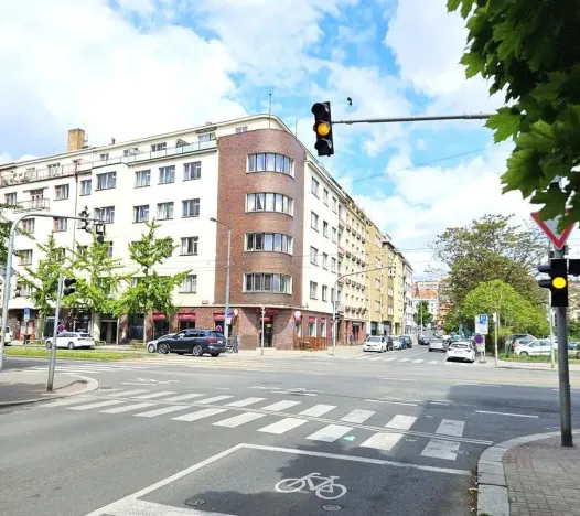 Pronájem obchodního prostoru, Praha - Vršovice, 74 m2