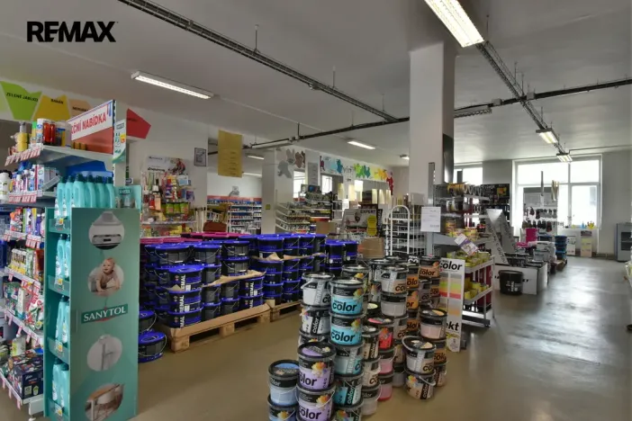 Prodej obchodního prostoru, Dvůr Králové nad Labem, Dobrovského, 540 m2