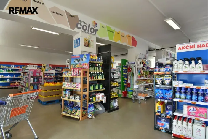 Prodej obchodního prostoru, Dvůr Králové nad Labem, Dobrovského, 540 m2