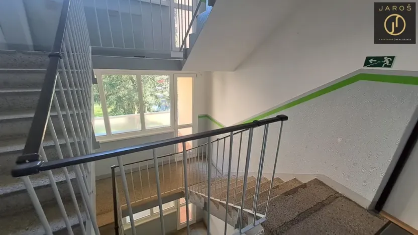Prodej bytu 4+1, Dalovice, Na Výsluní, 84 m2