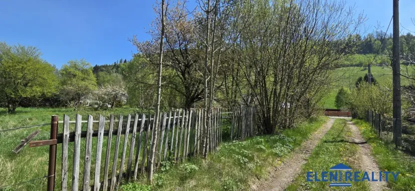 Prodej pozemku pro bydlení, Spálené, 2148 m2