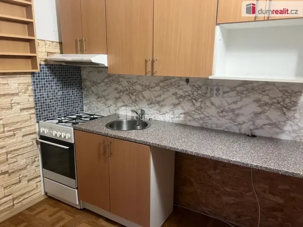Pronájem bytu 3+1, Praha - Střížkov, Cvikovská, 64 m2