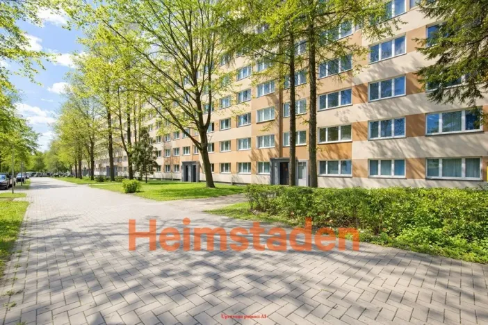 Pronájem bytu 1+kk, Karviná - Hranice, Slovenská, 36 m2