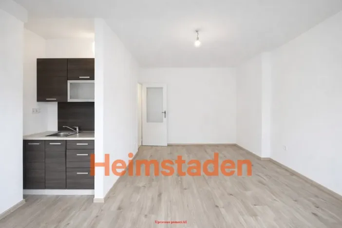 Pronájem bytu 1+kk, Karviná - Nové Město, Nedbalova, 21 m2