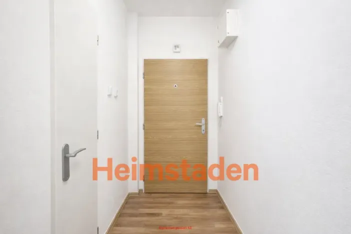 Pronájem bytu 1+kk, Karviná - Nové Město, Nedbalova, 21 m2
