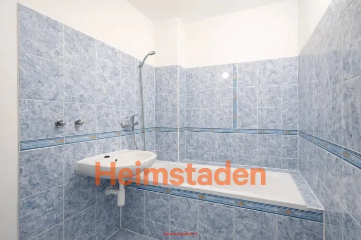 Pronájem bytu 2+1, Karviná - Nové Město, tř. Osvobození, 55 m2