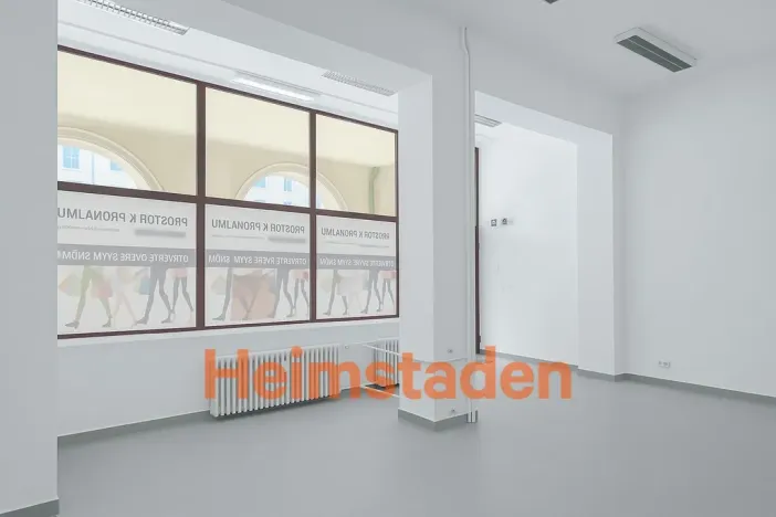 Pronájem obchodního prostoru, Havířov - Město, Hlavní třída, 74 m2