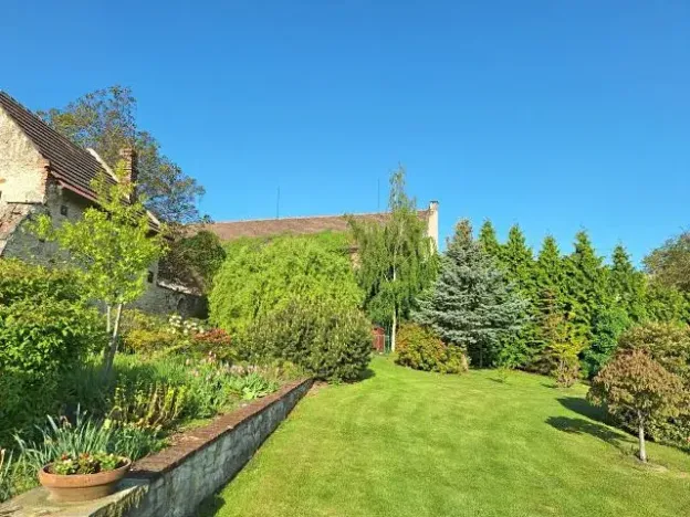 Prodej rodinného domu, Cvrčovice, 168 m2