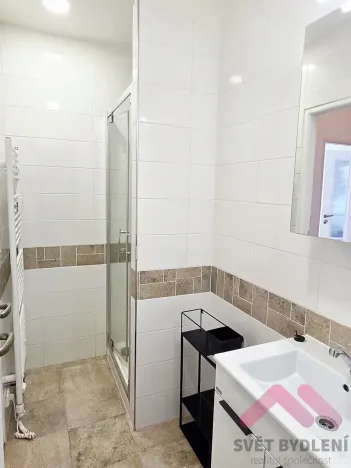 Pronájem bytu 1+1, Praha - Vinohrady, Kouřimská, 36 m2