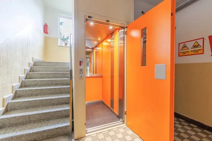 Pronájem bytu 2+kk, České Budějovice, Puklicova, 39 m2