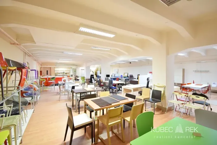 Pronájem obchodního prostoru, Tábor, Vančurova, 490 m2