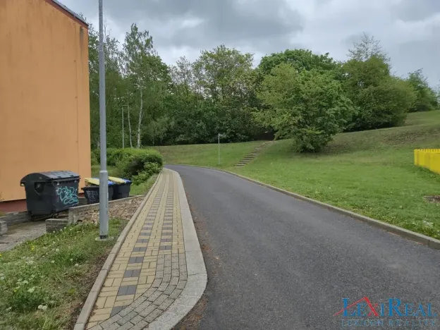 Prodej bytu 2+1, Teplice, Josefa Suka, 54 m2