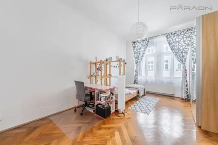 Pronájem bytu 2+1, Praha - Nové Město, Na hrádku, 60 m2